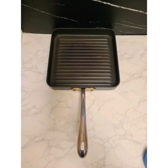 All-Clad 11" Square Grill, Nonstick Cookware, HA1 Hard Anodized GUC - Picture 9 of 11